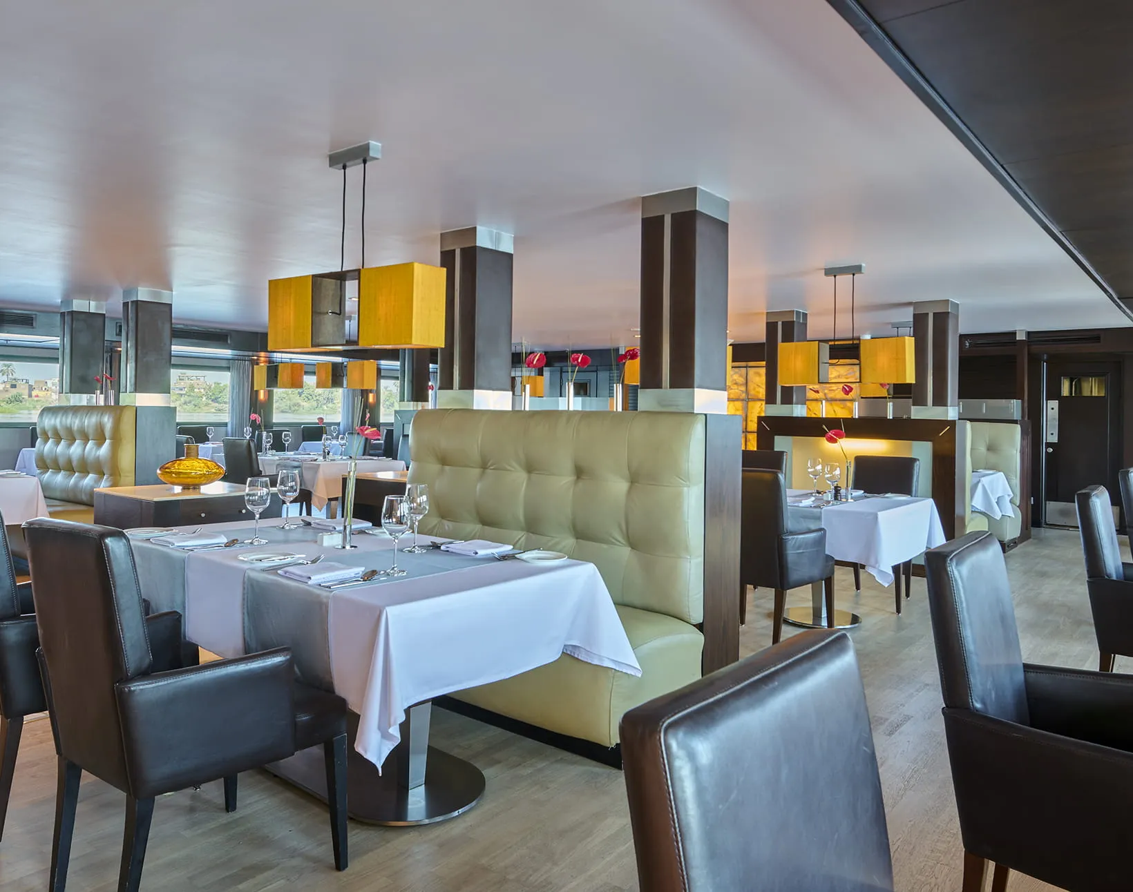 Restaurant aboard the The Oberoi Zahra, Luxury Nile Cruiser Nile cruise